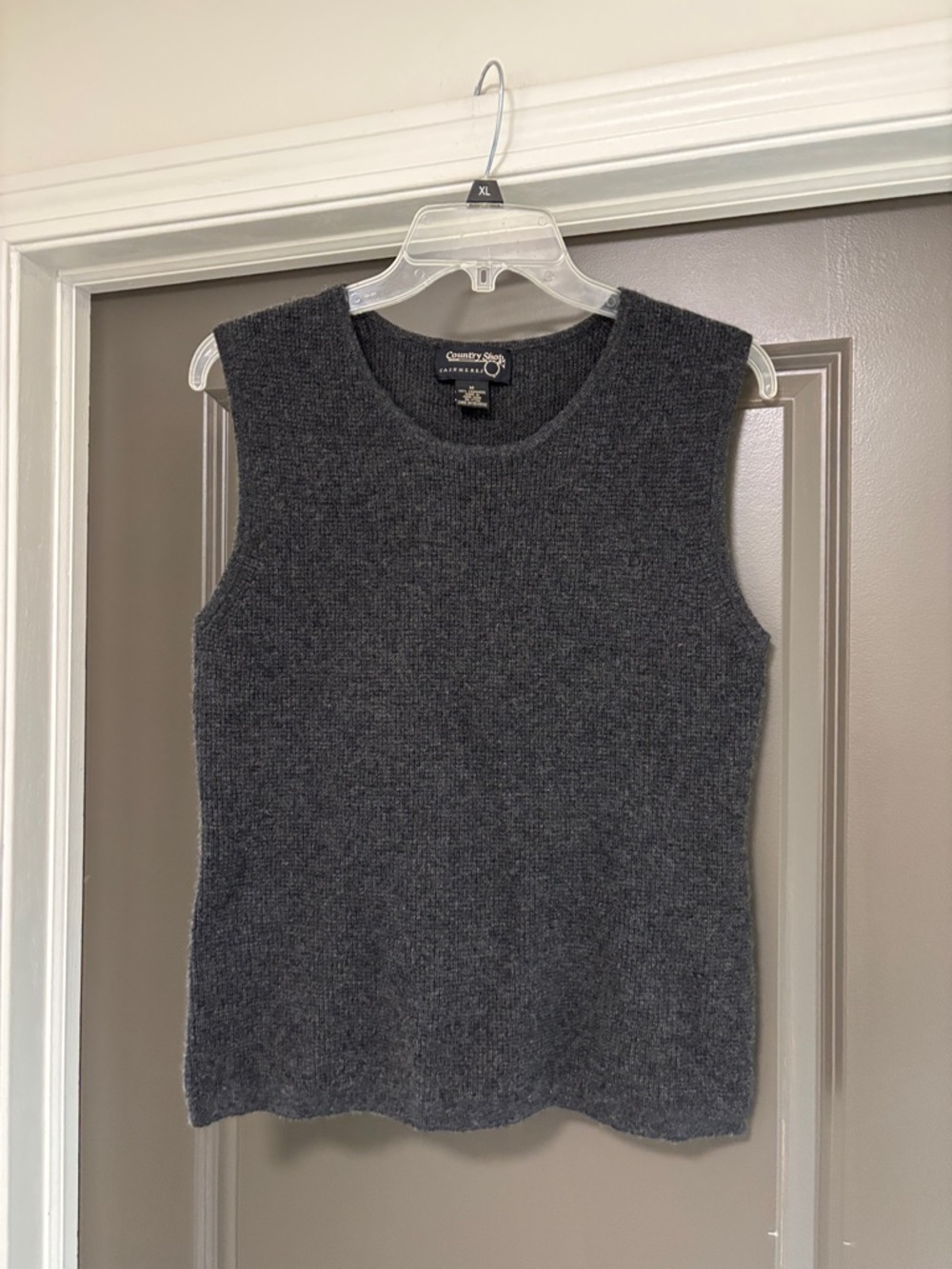 Country Shop Cashmeres sweater vest top M